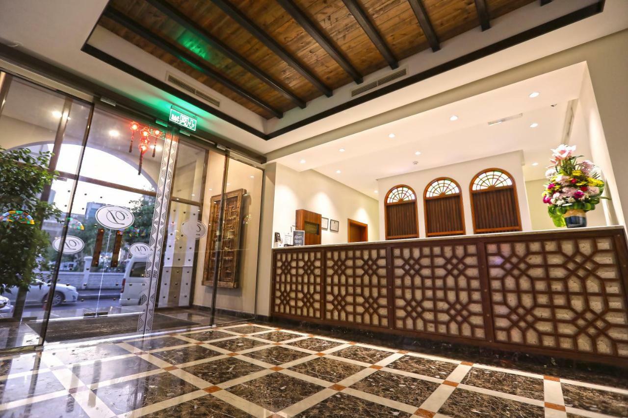 Delmon International Hotel Manama Exterior foto